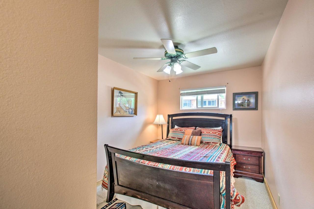 Red River Ski Condo On Main St - Mtn View! 외부 사진